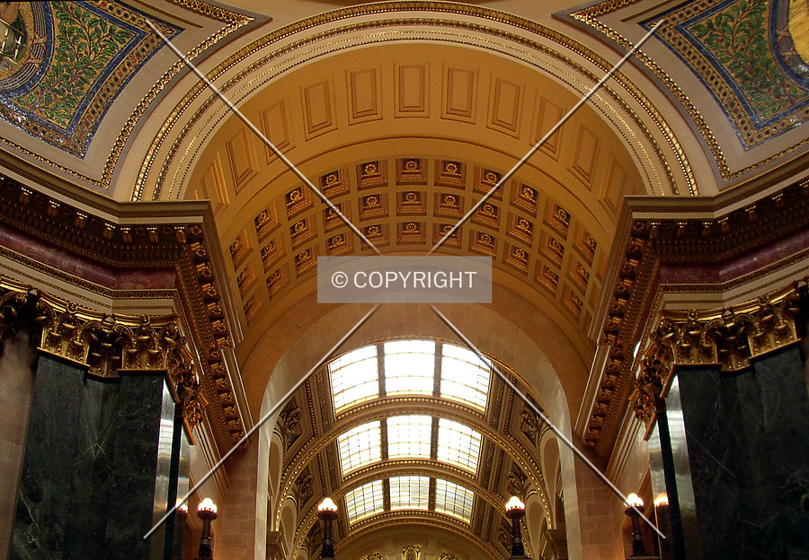 Wisconsin State Capitol by Chris Patriarca
