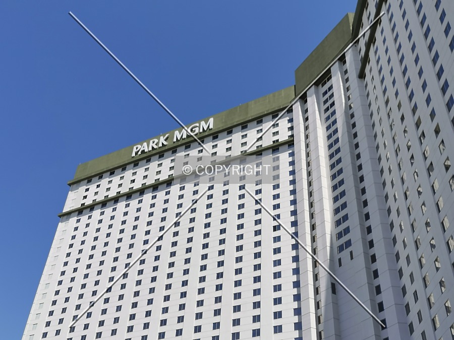 Park MGM by Nephilim