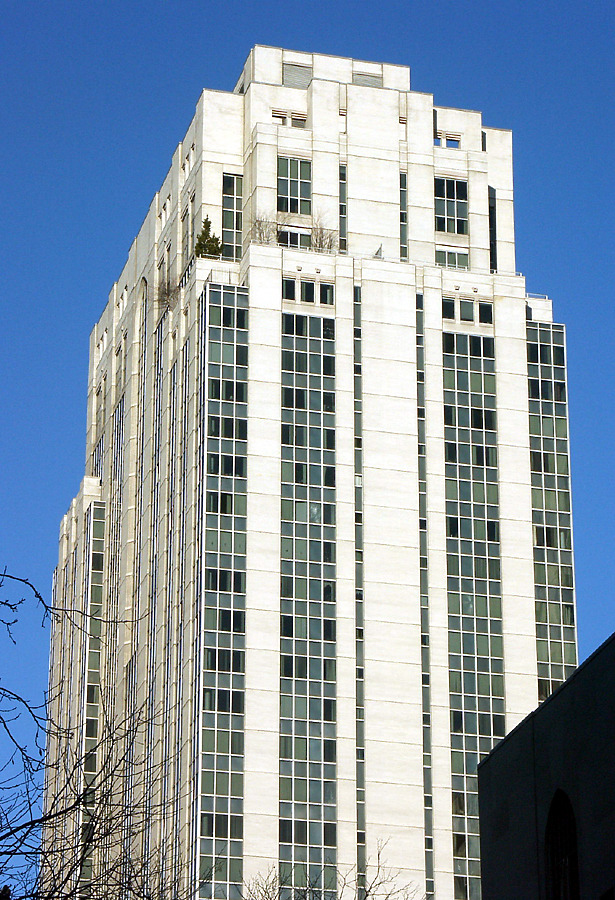 Helmsley Medical Tower by Nate Lindsey