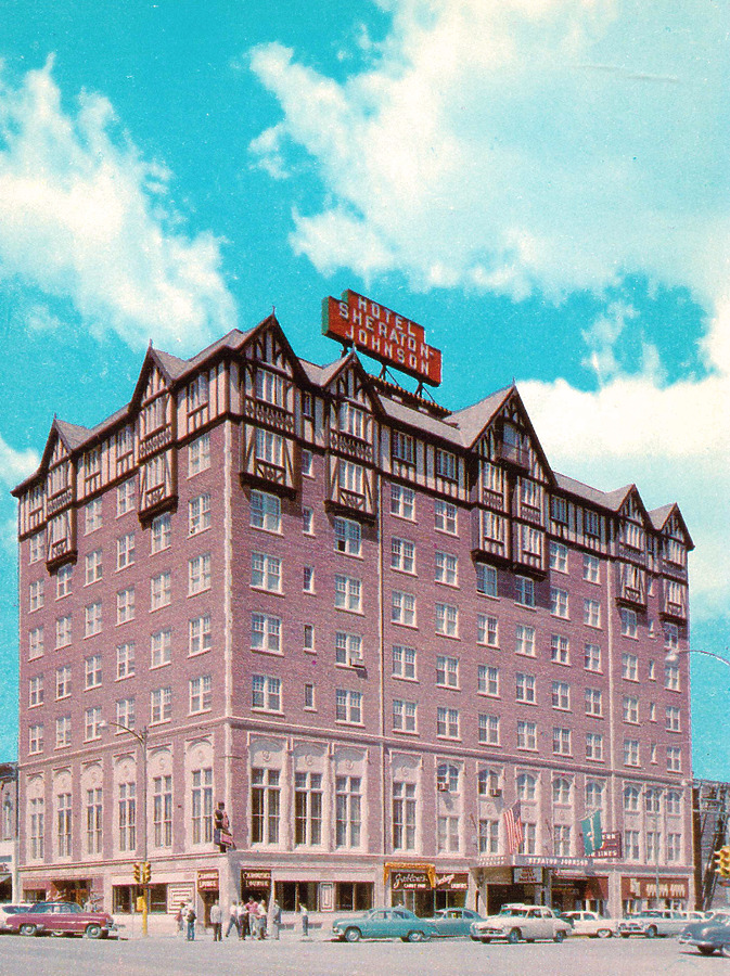 Hotel Alex Johnson by Lusterchrome