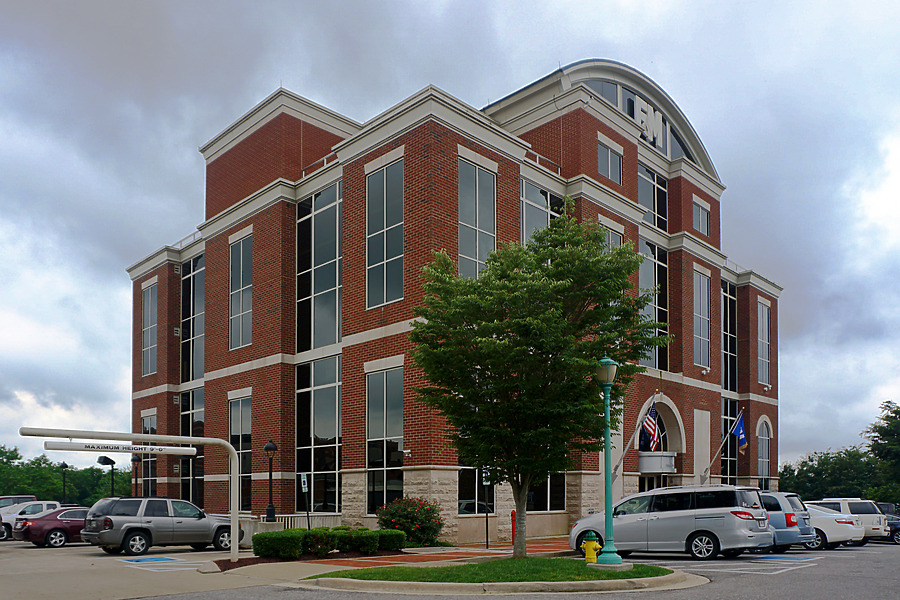 F&M Bank Building by Ryan Hildebrand