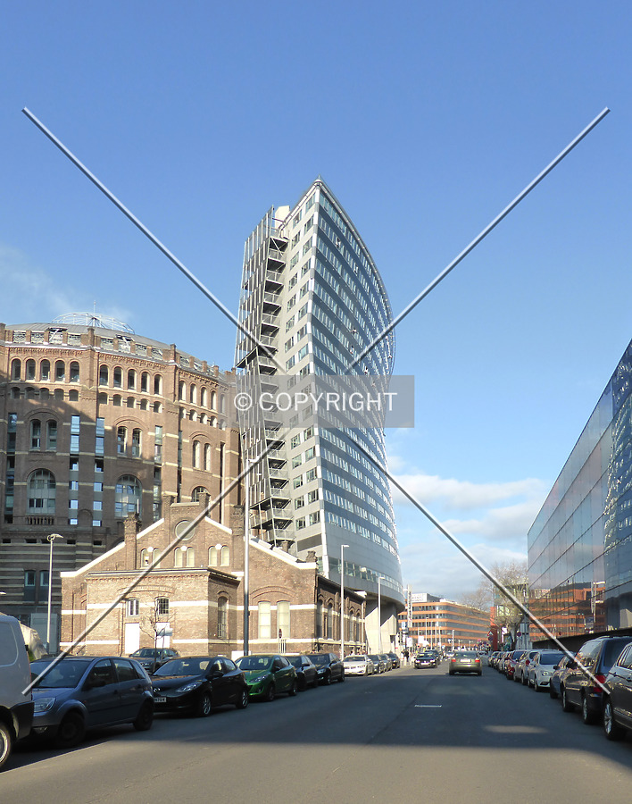 Schild - Gasometer B by Nephilim