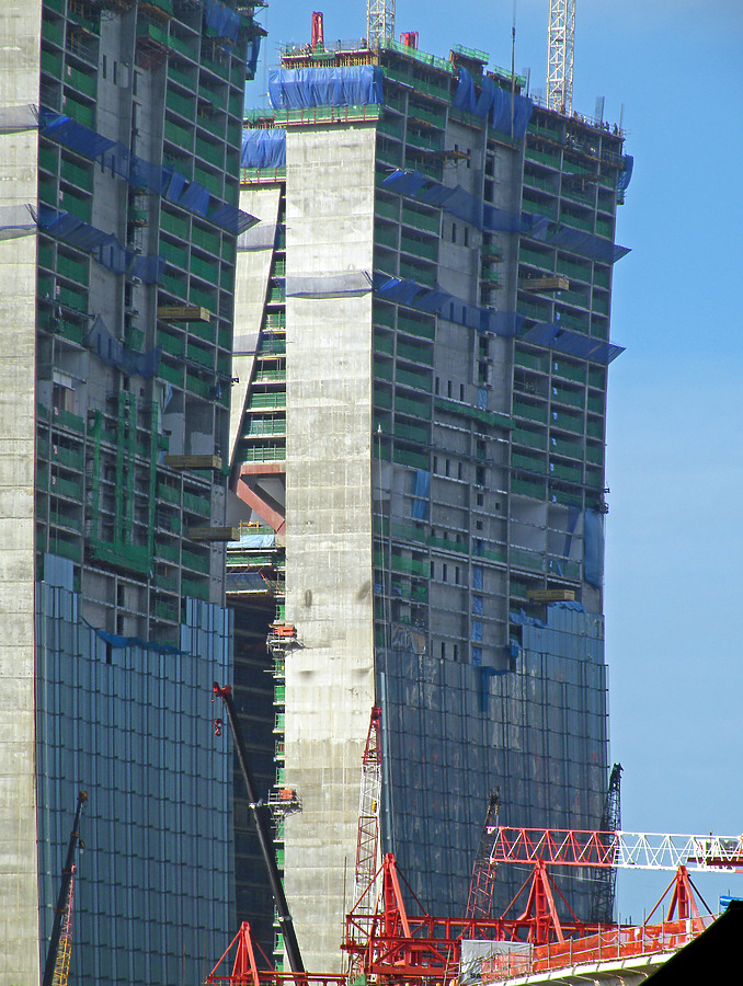 Marina Bay Sands Hotel by Horst Kiechle