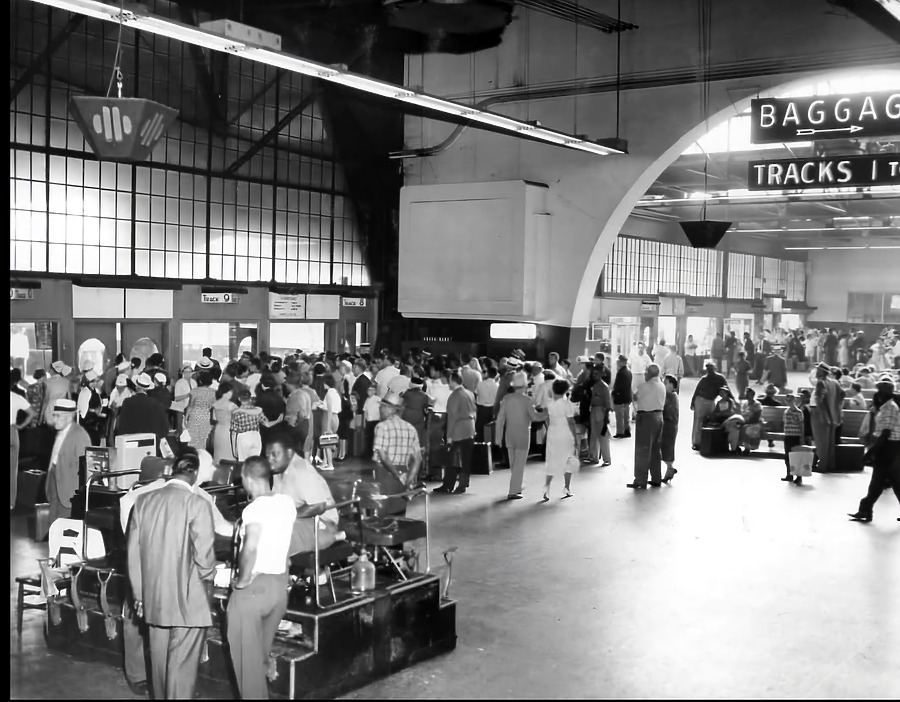 Saint Louis Union Station by St. Louis Globe-Democrat