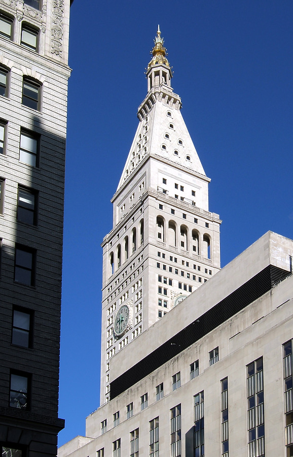 Metropolitan Life Tower by John Cahill