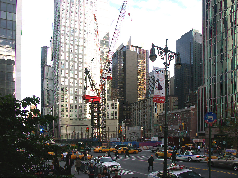 Bank of America Tower by Marshall Gerometta