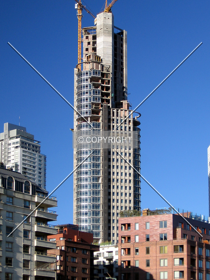 Mulieris torre Norte by Maximiliano Buono