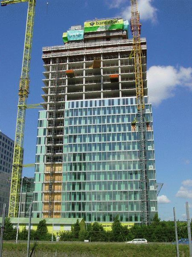 WTC H Toren by Michiel van Dijk
