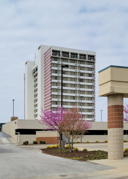 Graduate Hotel Fayetteville