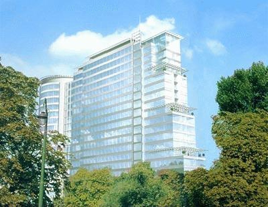 Botanic Building by Botanic Building SA