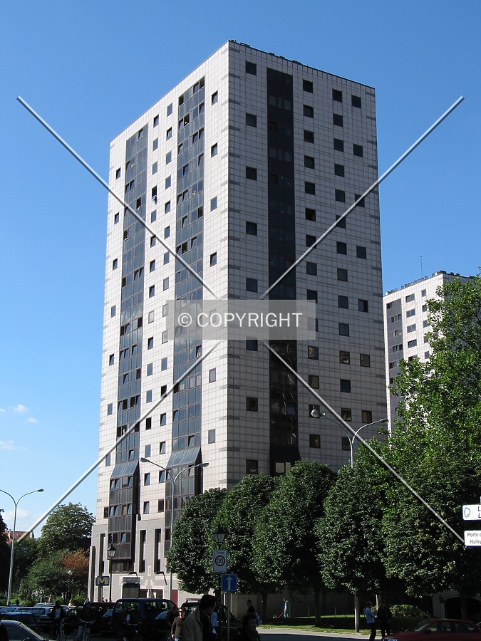 Square Jacques Franck 2 / Jacques Francksquare 2 by Emmanuel D.
