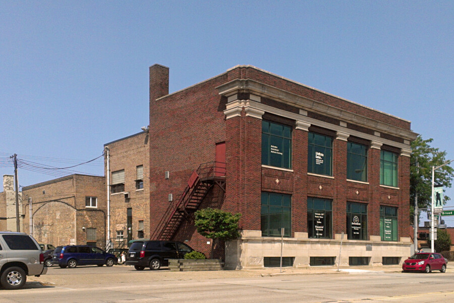 416 Main Street