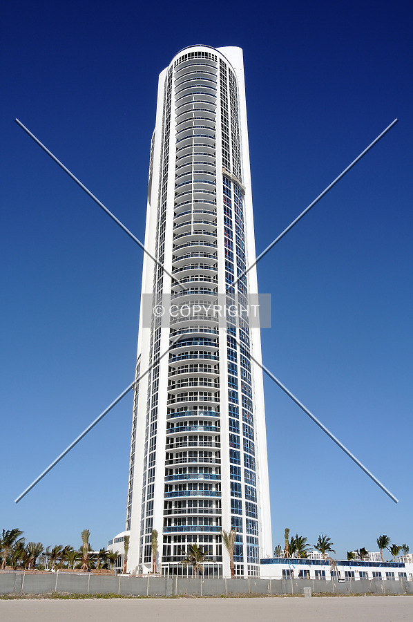 Trump Royale by Jorge Molina