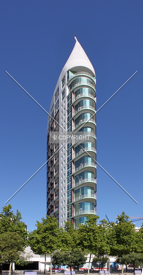 Torre São Rafael by Emmanuel D.