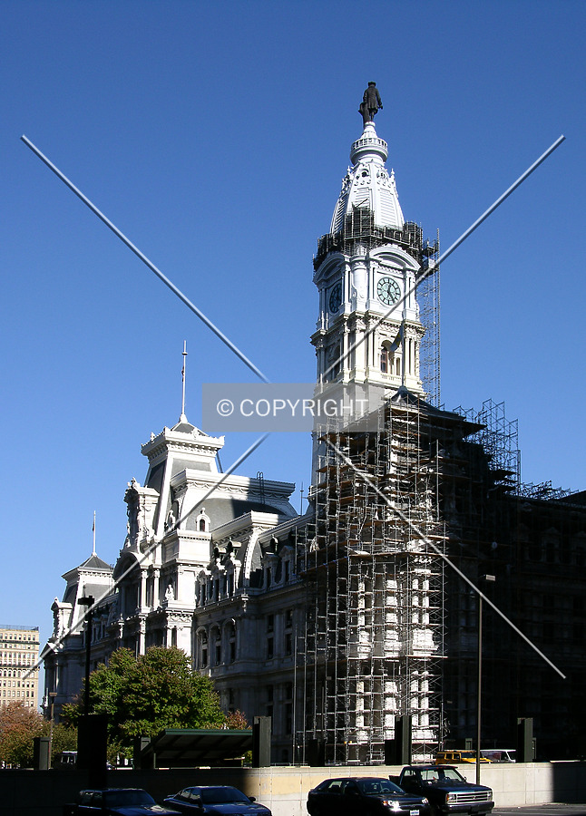 Philadelphia City Hall by Chris Patriarca