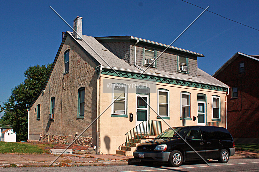 517 North Illinois Street