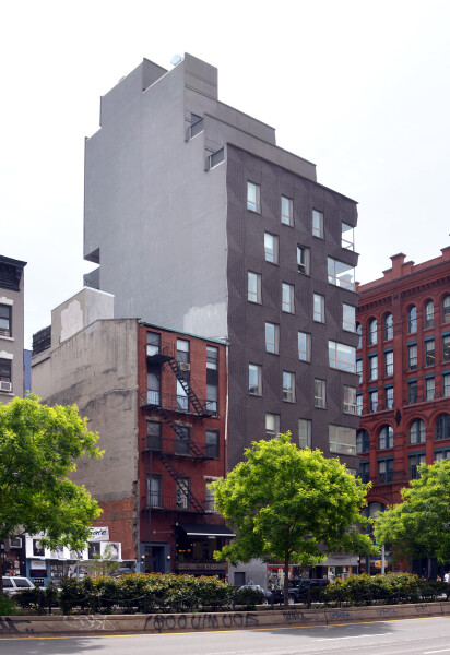 290 Mulberry Street