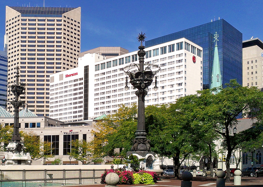 Sheraton Indianapolis City Centre by Ryan Hildebrand