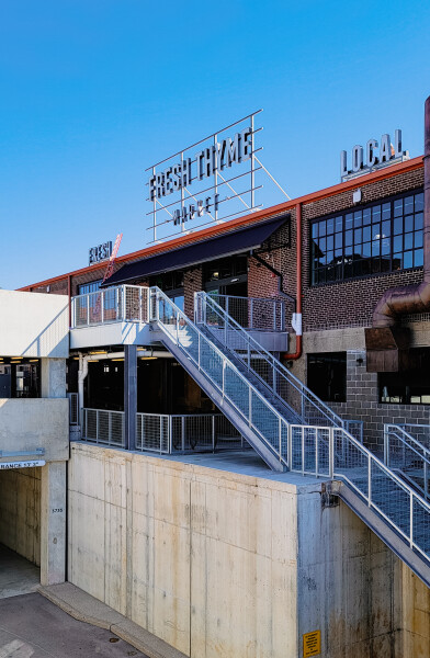 Fresh Thyme Public Market