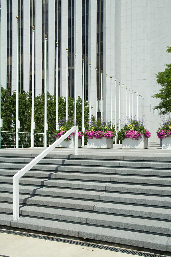 Aon Center by Pavel Toczynski