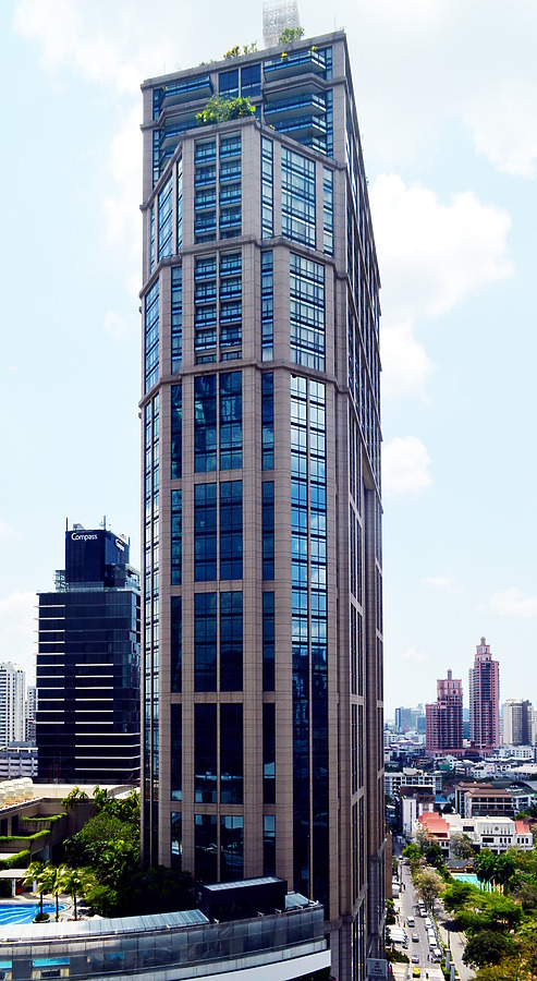 Emporium Suites Tower by Huopa