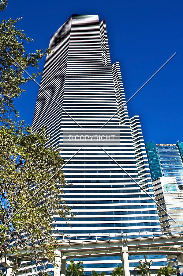 Miami Tower by Jorge Molina