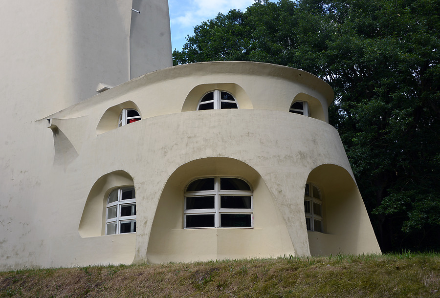Einsteinturm by John W. Cahill