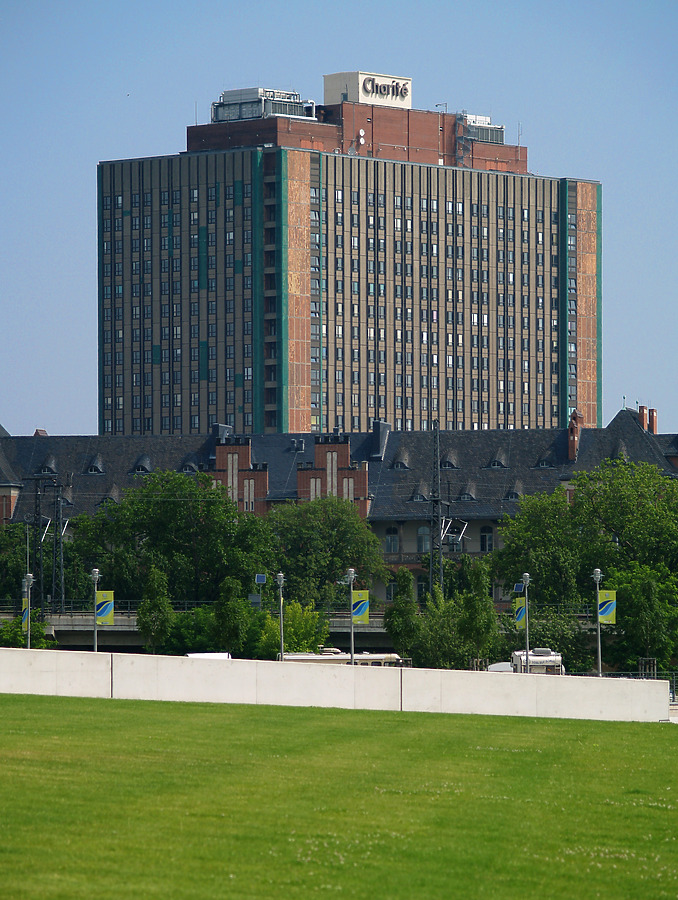 Charité Surgical Center Tower by Cesar Serrano