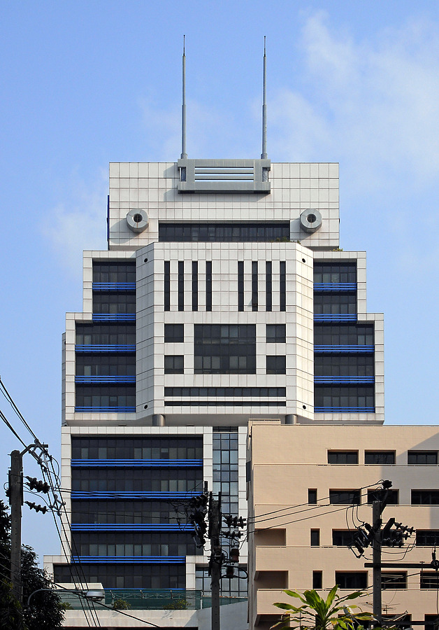 Bank of Asia Tower by Horst Kiechle
