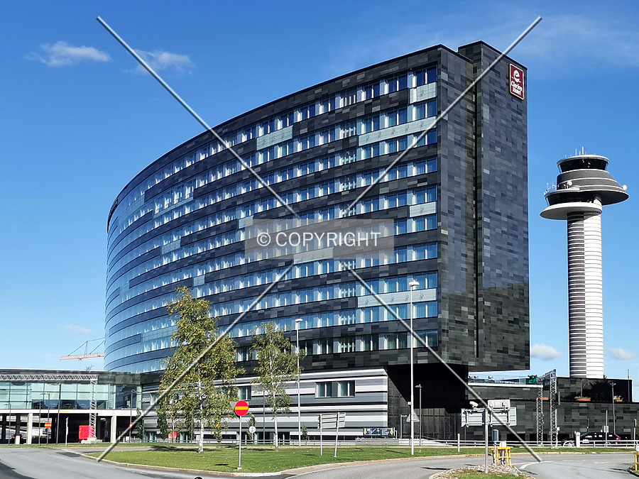 Clarion Hotel Arlanda Airport by Robin Spetz