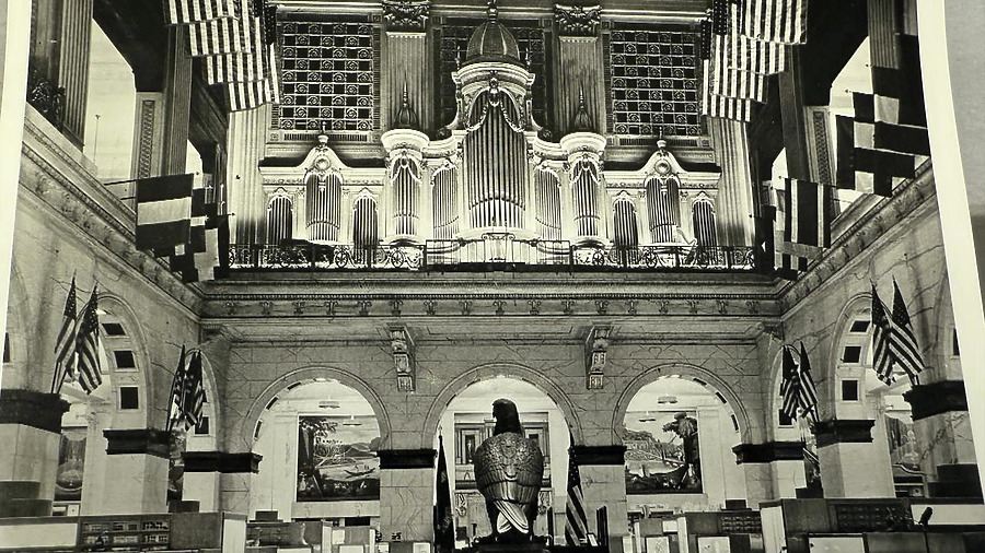 Wanamaker Building by CBS Philadelphia
