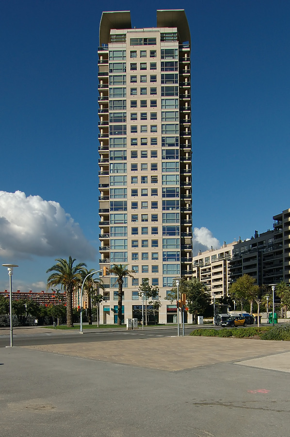 Illa del Llac 2 by David Guija