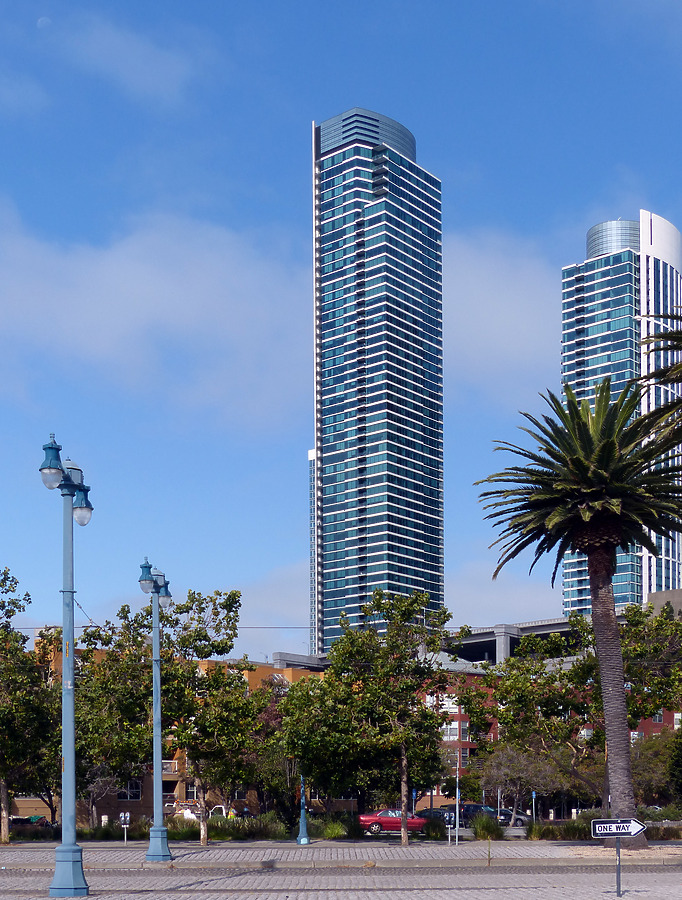 One Rincon Hill, South Tower by Nate Lindsey