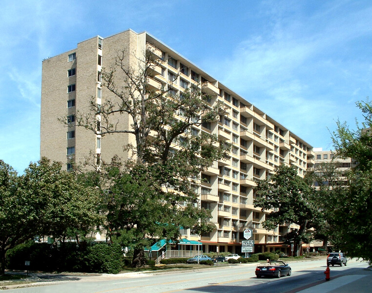 303-600-464