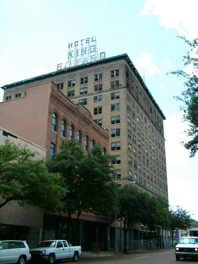 King Edward Hotel by Rodney Gunn