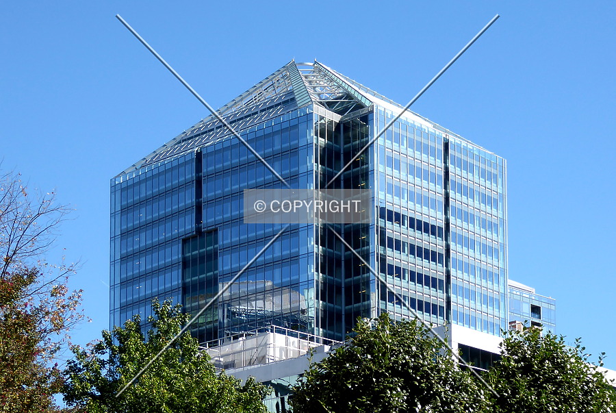 1812 North Moore Street by Chris Patriarca