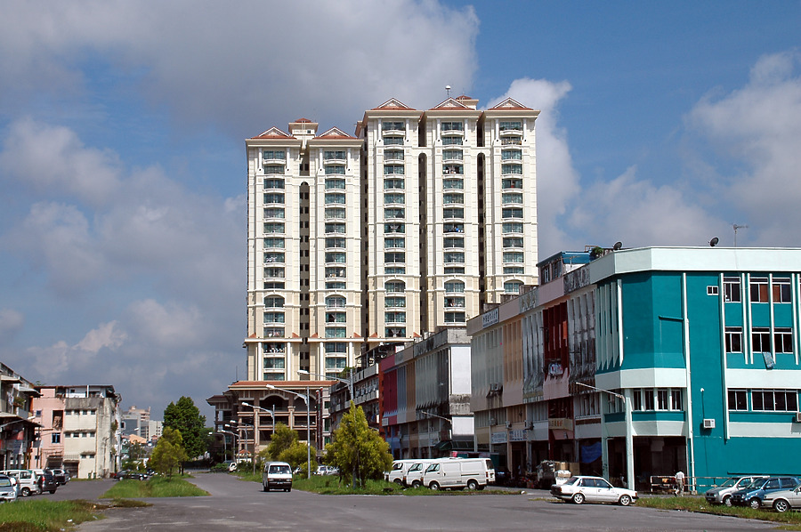 Riverine Emerald Condominium by John Bek