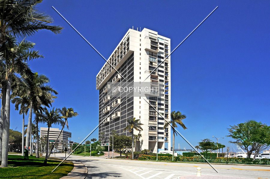 The Waterview Towers by Jorge Molina