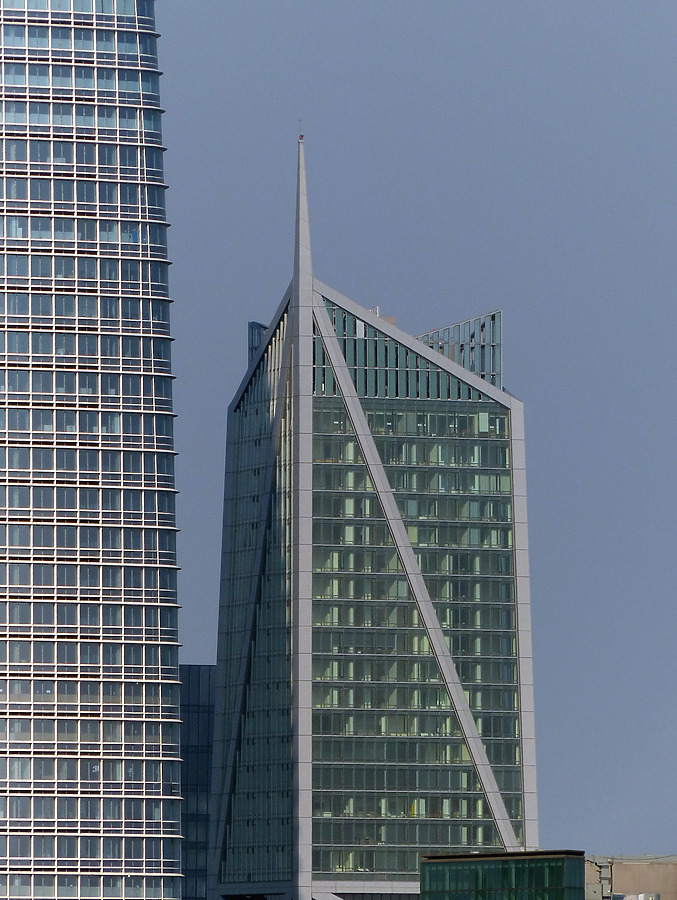 181 Fremont by Nate Lindsey