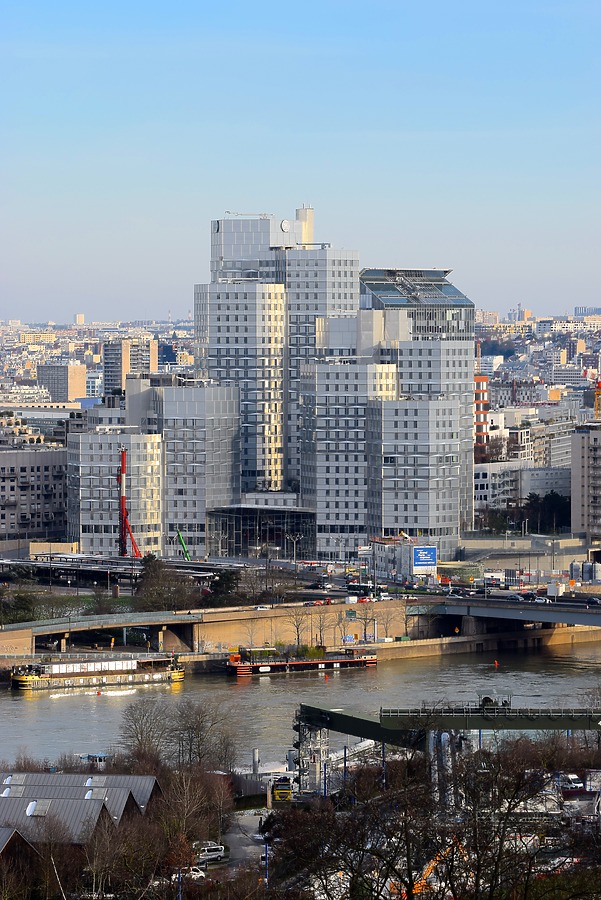 Tour Vendôme by Vincent Montcuit