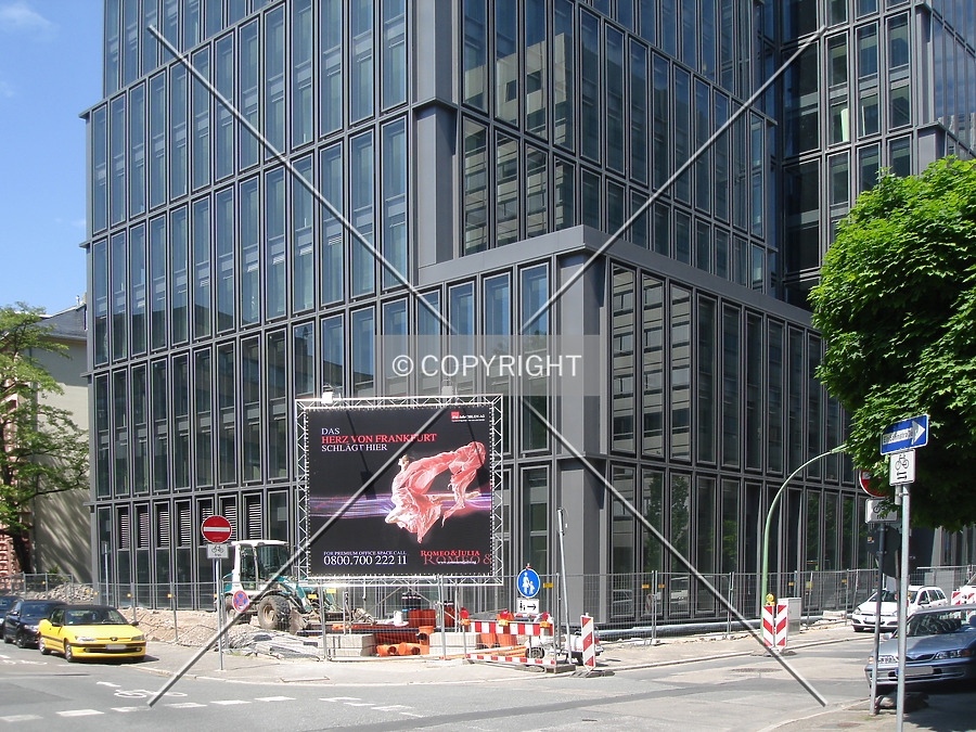 Romeo & Julia by Nephilim