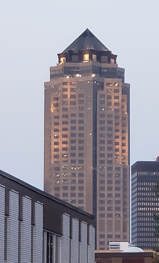 801 Grand by Brian LoBue