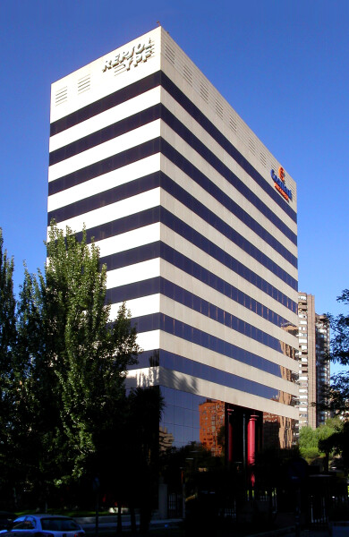 Avenida de Burgos 18