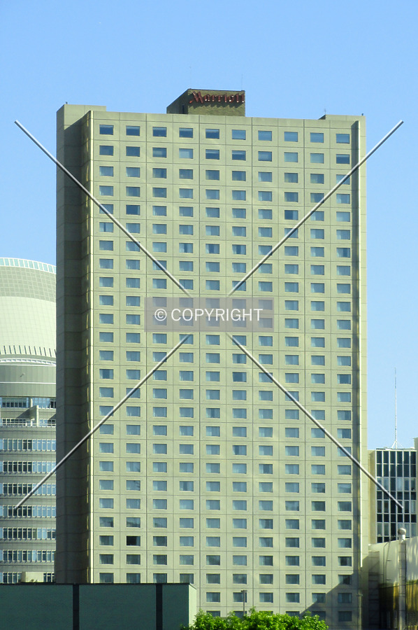 Des Moines Marriott by Chris Patriarca