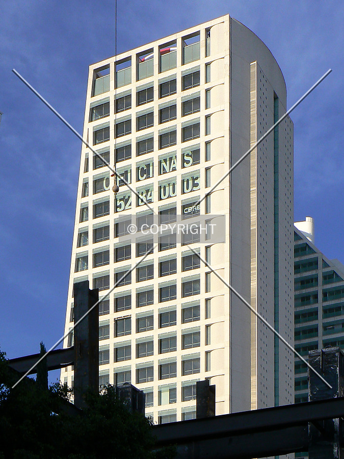 Reforma 222 Torre I by Luis Ibáñez