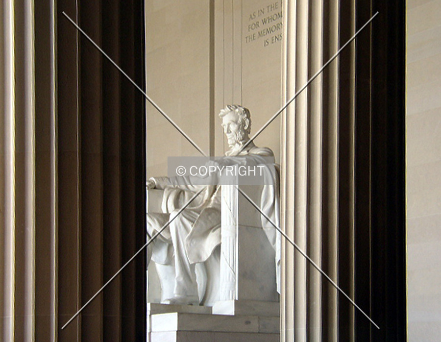 Lincoln Memorial by Chris Patriarca