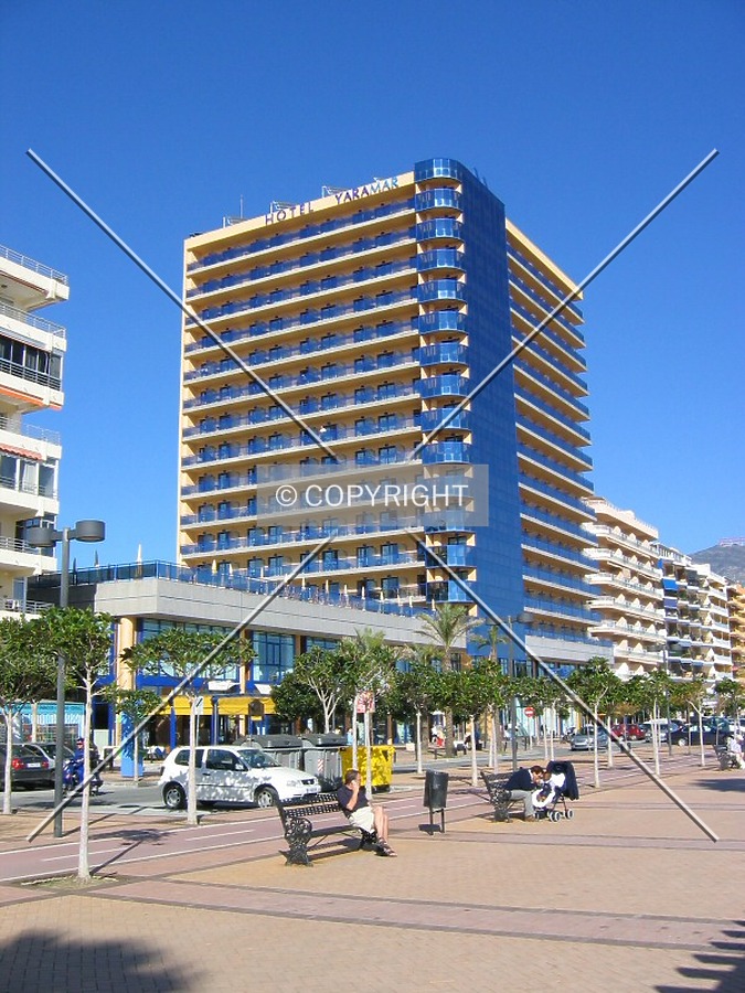 Hotel Yaramar by Victor Carcedo