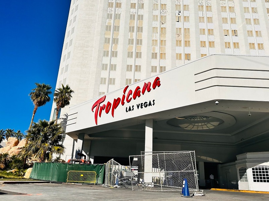 The Tropicana - Paradise Tower by KLAS