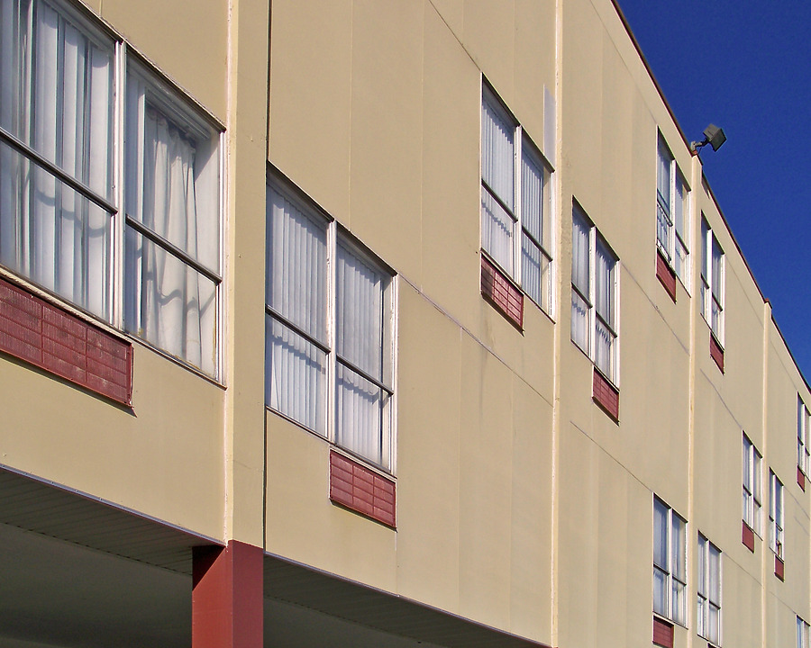 Northwest Airport Inn East Building by Ryan Hildebrand