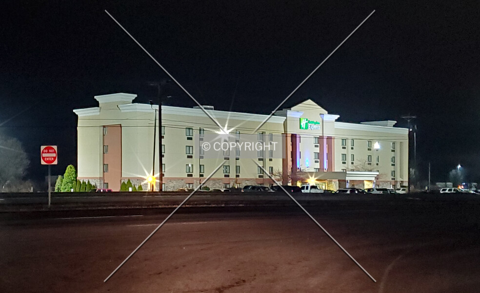 Holiday Inn Express Fort Campbell-Oak Grove